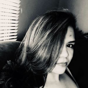 Meet your Posher, Leonor